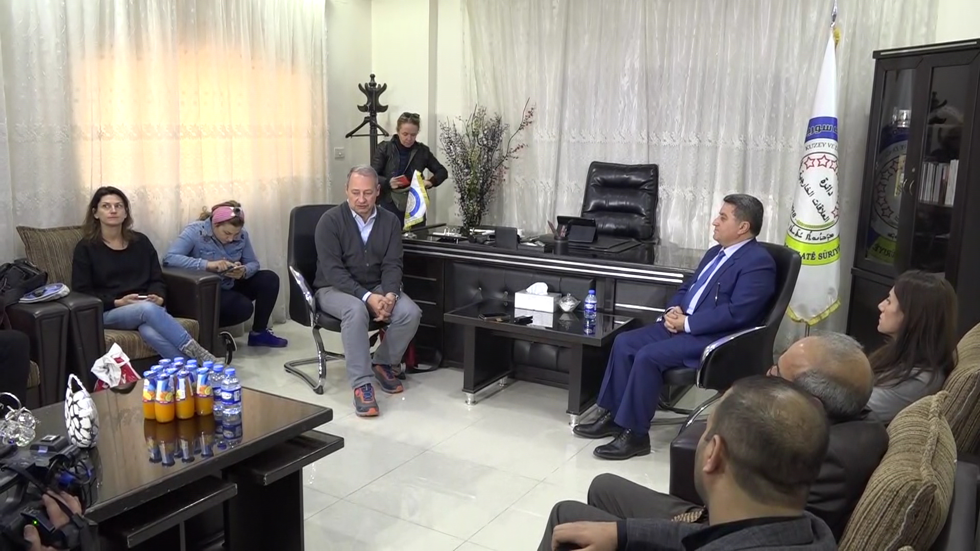 Şandeke Parlemena Ewrupayê serdana Rojavaya Kurdistanê kir
